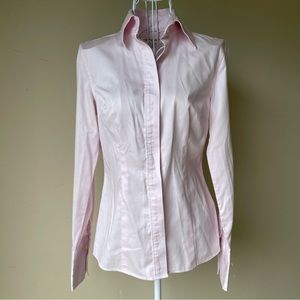 Banana republic light pink long sleeve button up shirt